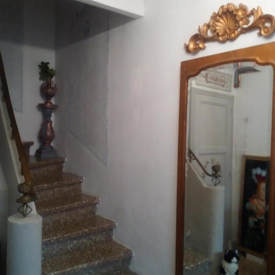 Appartement Studio près du lac de montagne à Vinca Extérieur photo